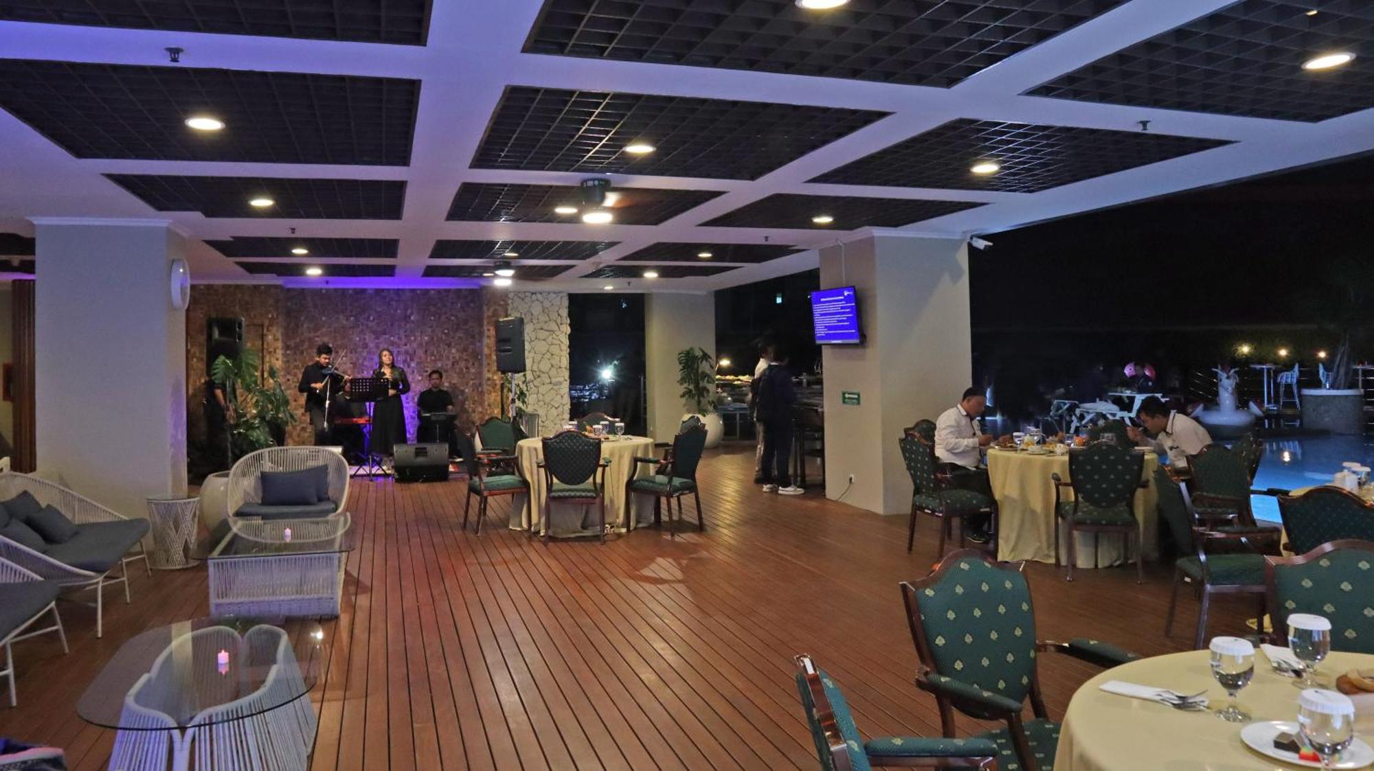 Hotel Bidakara Jakarta Extérieur photo