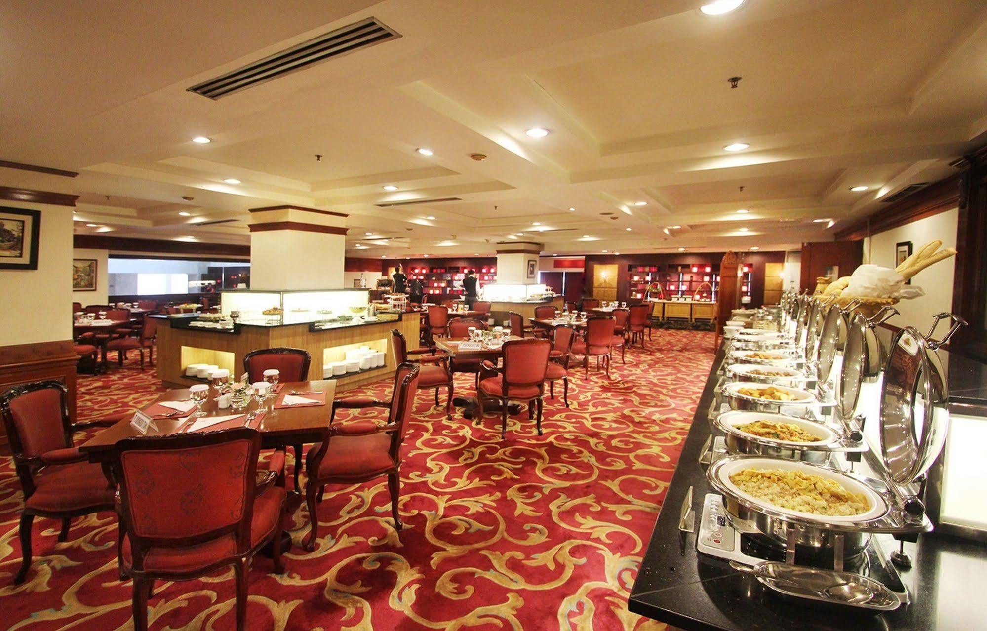 Hotel Bidakara Jakarta Extérieur photo