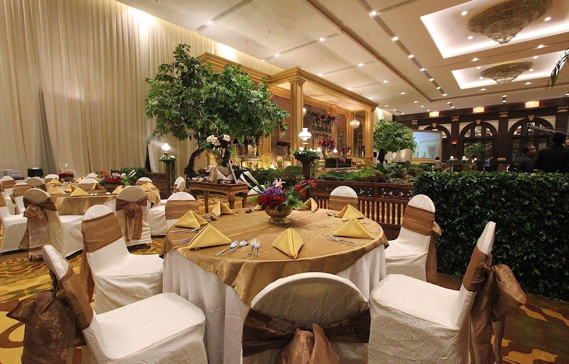 Hotel Bidakara Jakarta Extérieur photo